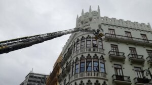 Revisió façanes edificis plaça Ajuntament